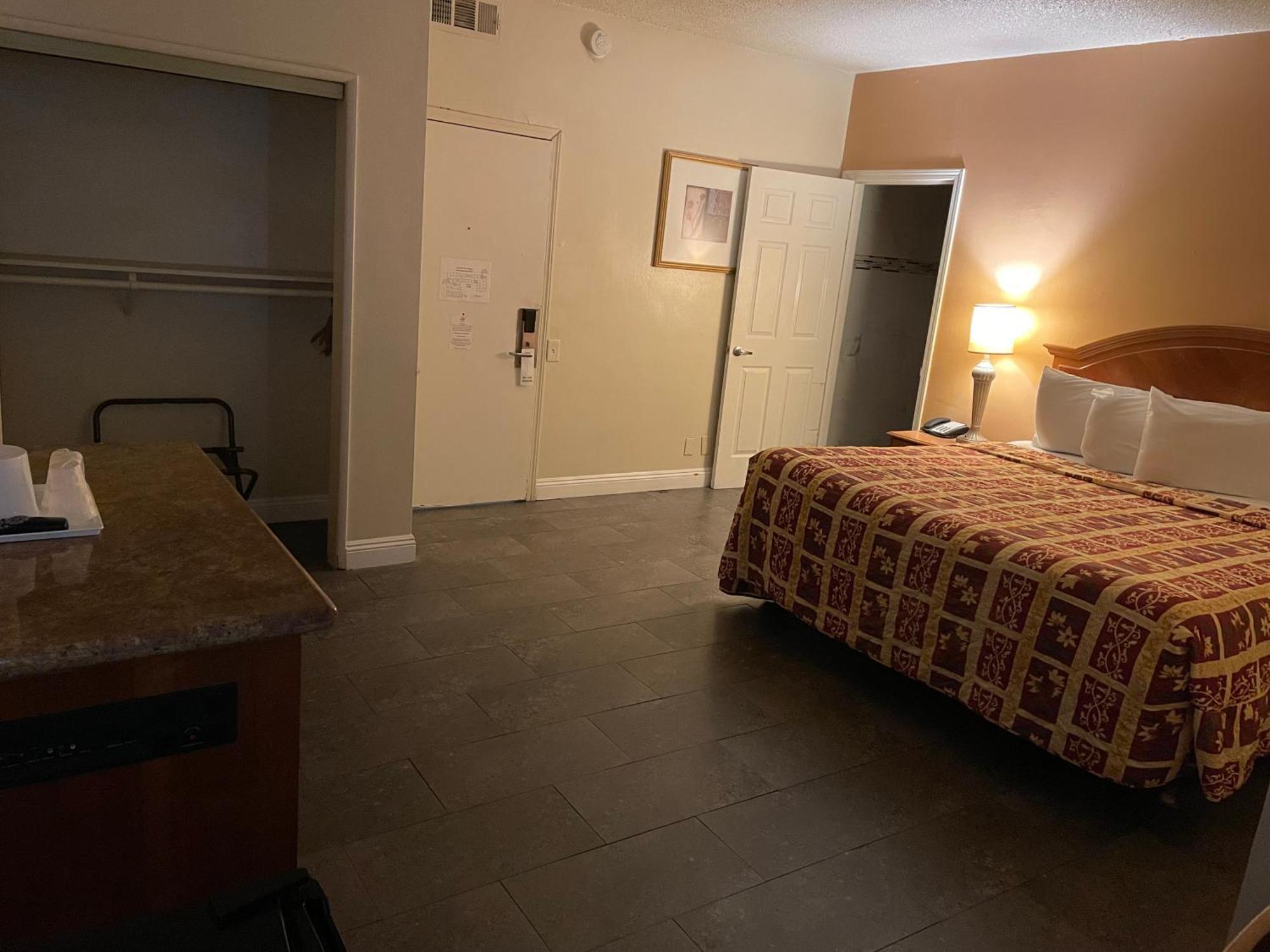 Grand Inn フラートン エクステリア 写真