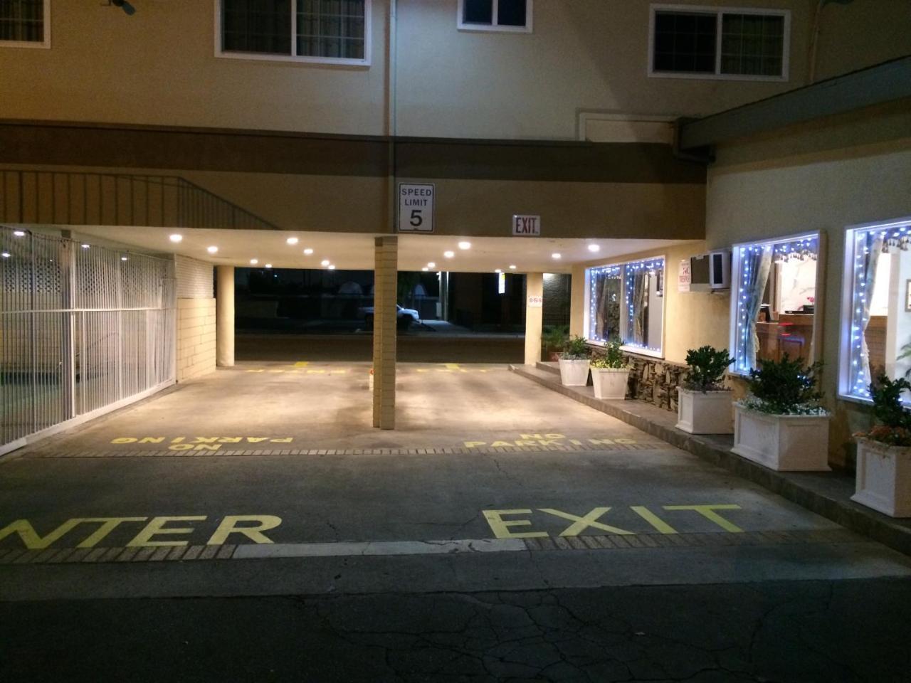Grand Inn フラートン エクステリア 写真